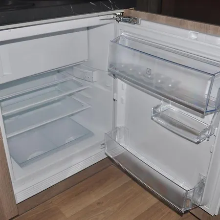 Dana Sventoji * 팔랑가