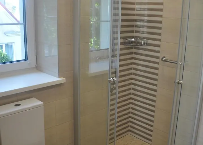 Dana Sventoji * 팔랑가