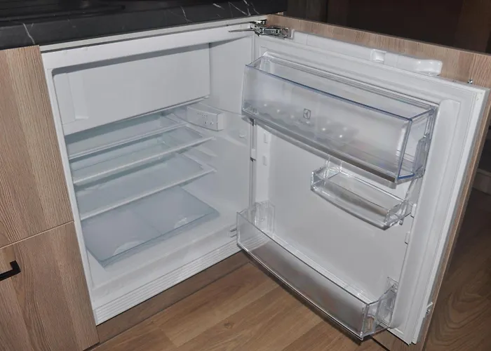 Dana Sventoji * 팔랑가